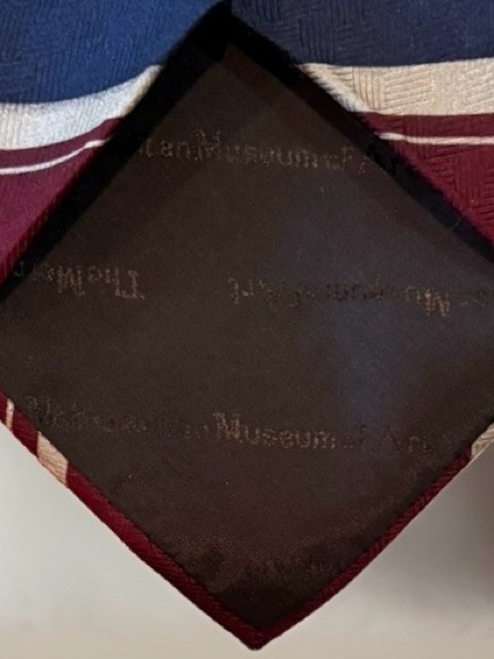 Frank Lloyd Wright Boxelder for The Met Silk Tie Burgundy Navy Blue Geometric - Picture 6 of 6